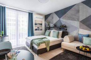 Hotel Style Crib In The Heart of the City